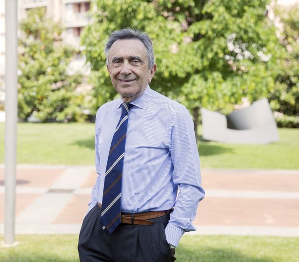 Edoardo Guenzani e i suoi due vicesindaco: «Persona al servizio di Gallarate»