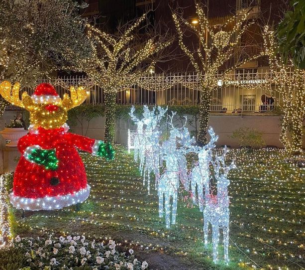 Le lucine della villa liberty a Busto raddoppiano: oltre 300mila Le lucine della villa liberty a Busto raddoppiano: oltre 300mila