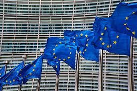 Riviste le stime di crescita dalla Commissione europea, il Pil italiano a +0,9% quest’anno