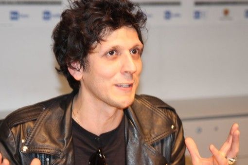 Due nuove date s’aggiungono a quelle del tour estivo di Ermal Meta