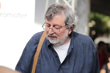 ‘Canzoni da osteria’ è il un nuovo progetto discografico di Francesco Guccini
