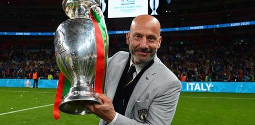 ‘My name is Luca. Ballata per Vialli’ nel segno della raccolta fondi per la ricerca su cancro e Sla