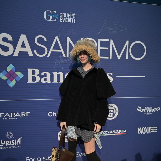 Parte il ‘Radio Sakura winter tour’ di Rose Villain ed è già tutto esaurito
