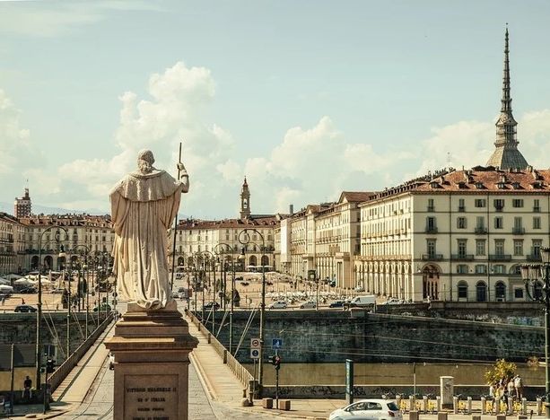 Cresce il numero di italiani che ritiene migliorati i servizi di ricezione turistica