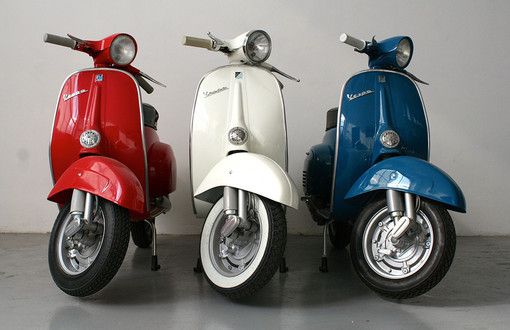 In arrivo un’edizione limitata della Vespa 946 ispirata al calendario lunare per celebrare il suo decimo compleanno