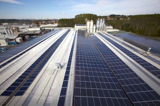 Parte la produzione della centrale fotovoltaica di Tataouine nel sud della Tunisia