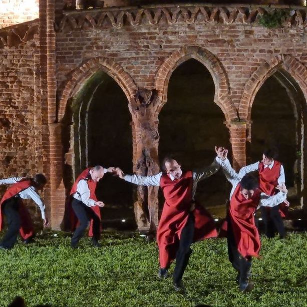 &quot;Se non piangi, di che pianger suoli?&quot;: la notte del &quot;tradimento&quot; rivissuta alla Passiùn di Castagnole Monferrato  [FOTO E VIDEO]