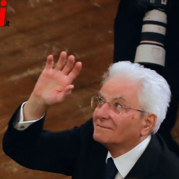 Un teatro Alfieri festante accoglie il Presidente Sergio Mattarella. &quot;Goria fu uomo e politico per tempi difficili&quot; [FOTOGALLERY]