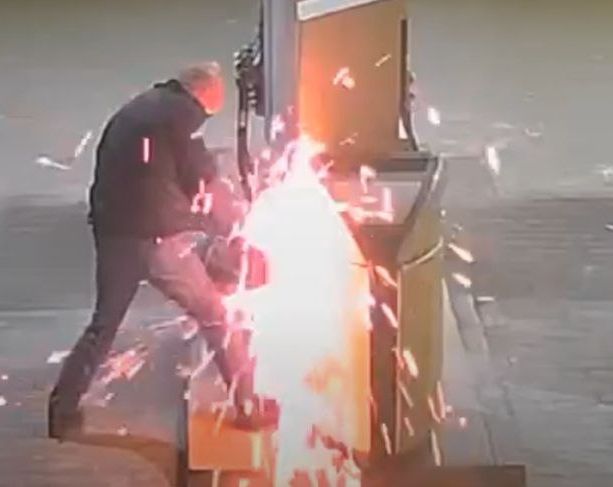 Catturato il sesto &quot;Fleximan&quot;. I carabinieri del Nucleo operativo di Asti lo hanno rintracciato a Torino e portato a Quarto