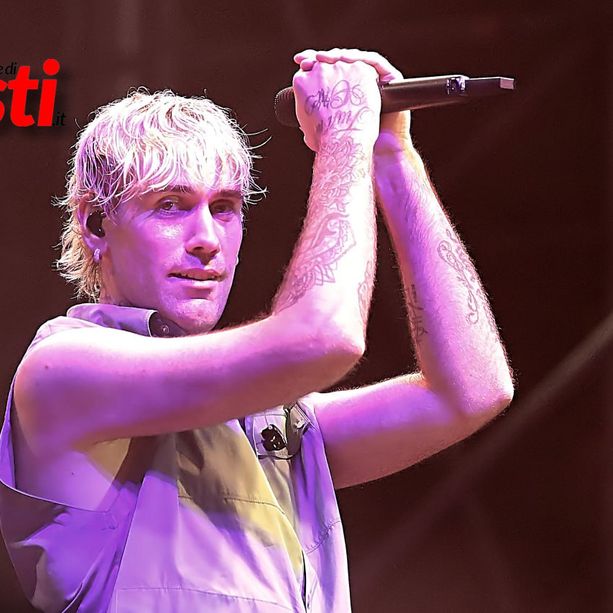 Tra temporali e fiamme, ieri è stata la serata dei &quot;Supereroi&quot; di Mr Rain [FOTO E VIDEO]