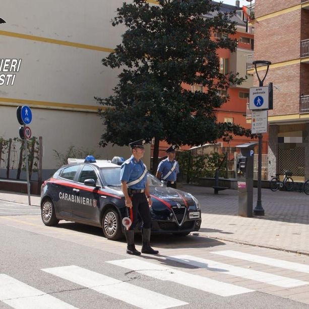 Canelli: i Carabinieri identificano gli autori di una rissa scoppiata in Via Filippetti e continuata nel centro storico della cittadina i primi di agosto