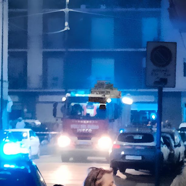 Asti: cabina Enel in fiamme in via Edoardo Baudoin