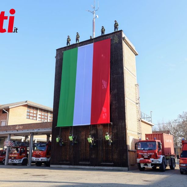 I vigili del fuoco di Asti hanno celebrato Santa Barbara [GALLERIA FOTOGRAFICA e VIDEO]