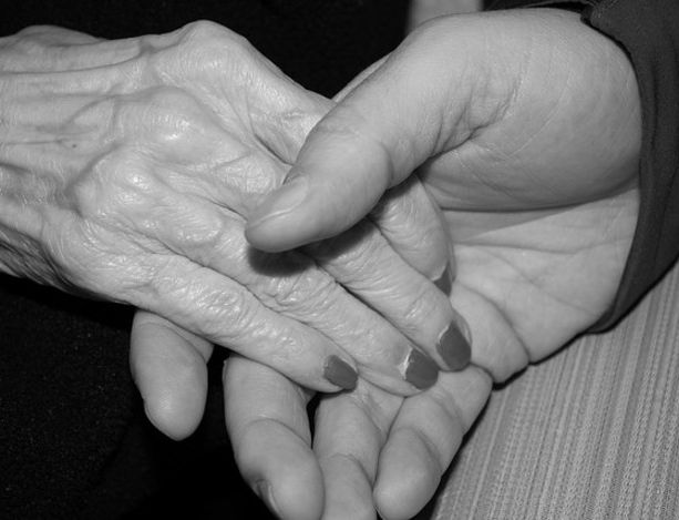 Politiche sociali Piemonte, 40 milioni per voucher destinati ad anziani, disabili e non autosufficienti