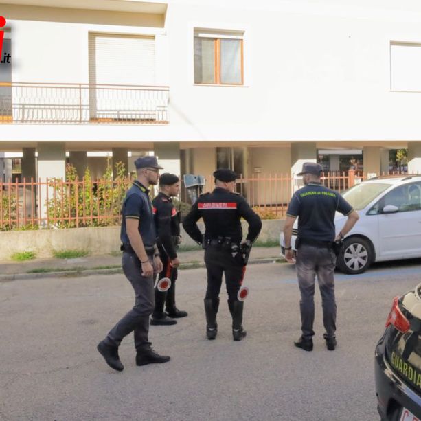 Perquisizione improvvisa nella casa di Giuseppe De Luca, autore della sparatoria di via Garibaldi