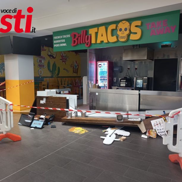 Grave danneggiamento a danno del fast food “Billy Tacos”