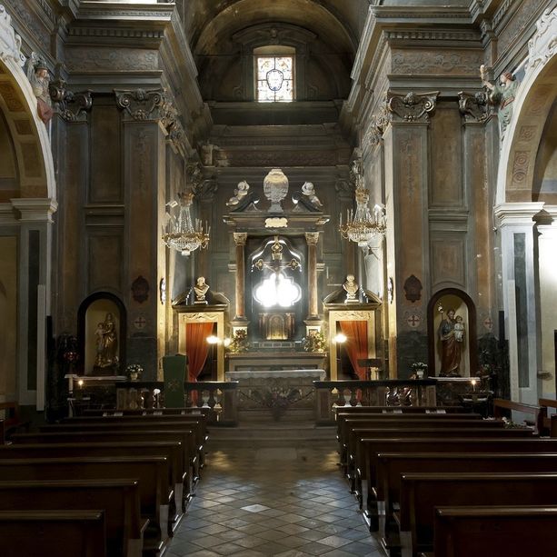 Villafranca: la chiesa parrocchiale è stata gravemente danneggiata da un incendio