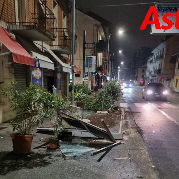 Individuato dalla Polizia Municipale l’auto che ha distrutto un dehor in corso Casale