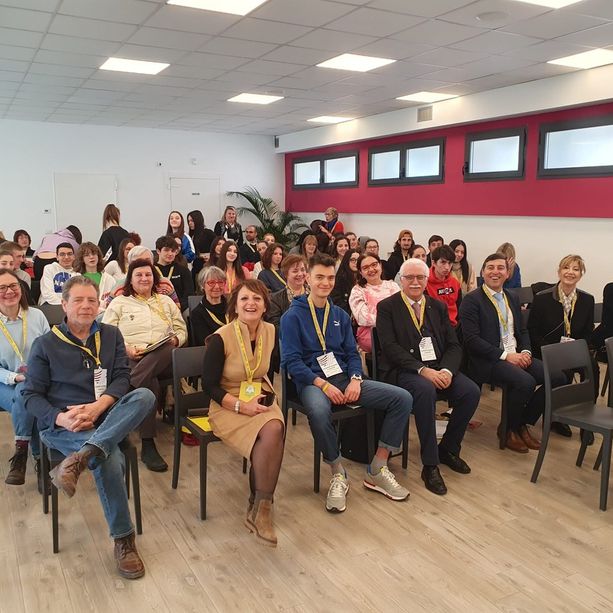 Da Asti la ricetta del prof. Calabrese: &quot;8 ore di lavoro-studio, 2 per i pasti e 8 di sonno per vivere al meglio la giornata&quot;