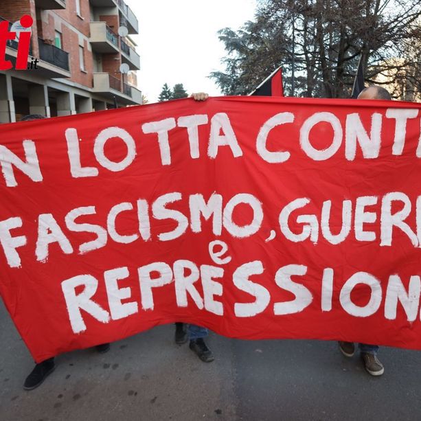 Asti: in 300 in marcia per ribadire un fermo no ad ogni forma di fascismo [VIDEO]