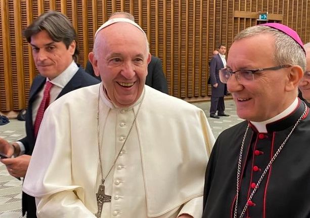Il vescovo di Asti si prepara alla visita di Papa Francesco e al grande abbraccio con la famiglia astigiana