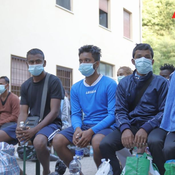 Migranti in Piemonte vince la “linea dura”: stop all’accoglienza di altri richiedenti asilo