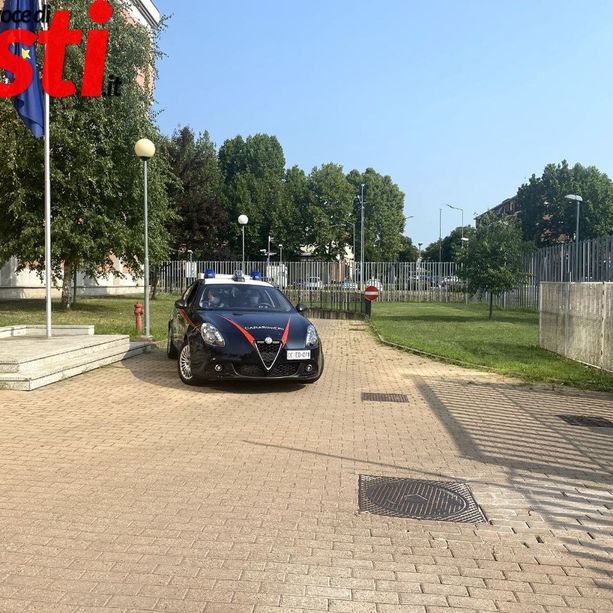 Truffa del finto acquedotto ai danni di anziani. Arresti e perquisizioni anche alla ricerca di armi ed esplosivi