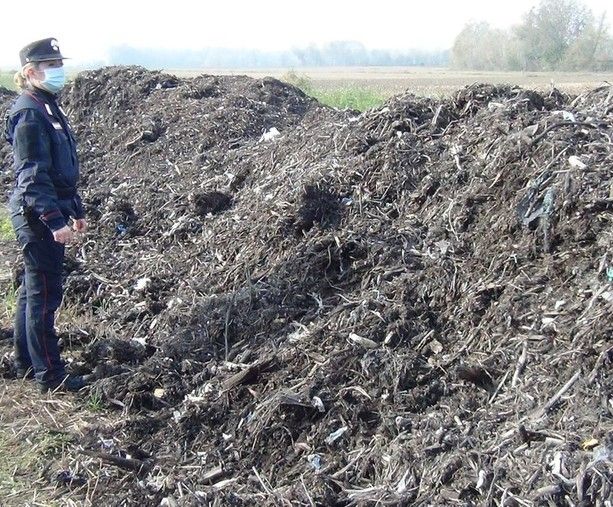 Sono due gli astigiani ai domiciliari per l'operazione 'Fertil Plastic'
