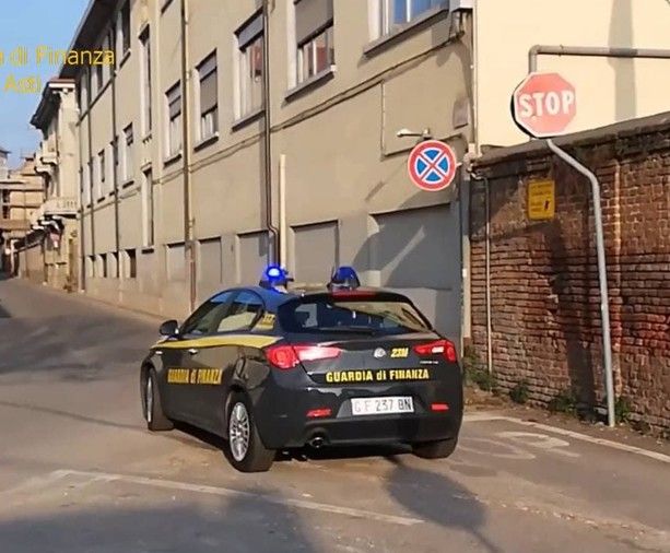 Operazione Icaro, il tribunale del riesame di Asti ordina il dissequestro di 17 velivoli
