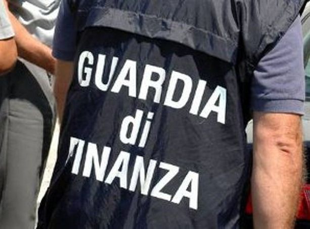 Condannato per usura, dichiarava di essere povero: sequestrati beni per mezzo milione di euro
