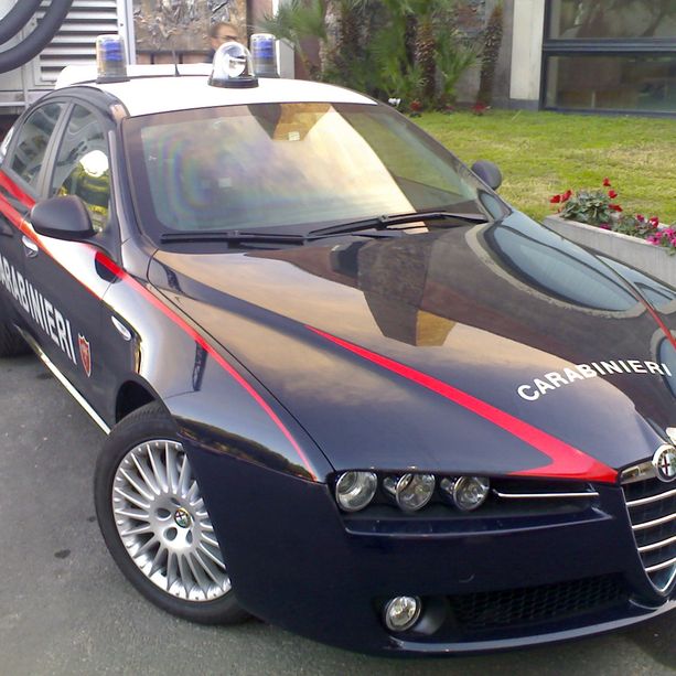Asti, arrestato per furti e rapine in supermercati e garage un 36 enne astigiano