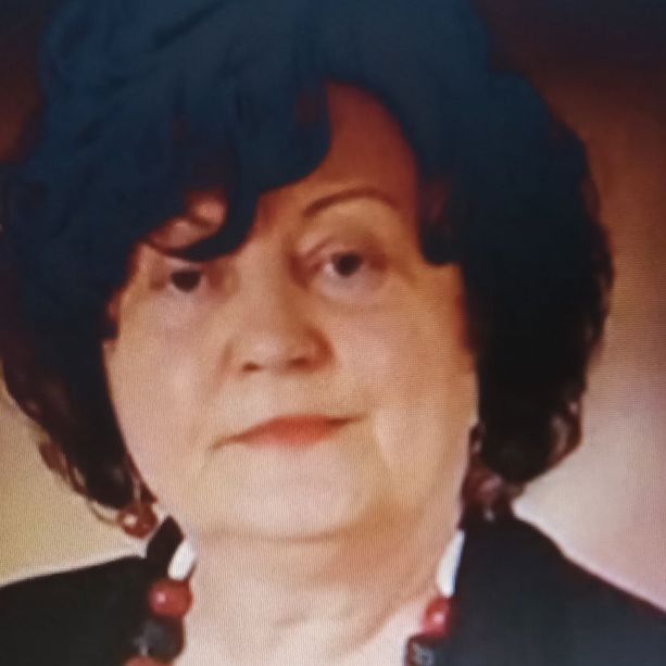 &quot;I miei riti funzionano, la signora è viva ed è in aula&quot;. Nuova udienza del processo alla Maga Mady, accusata di truffa aggravata