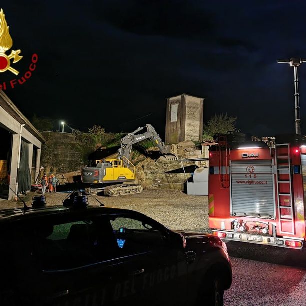 Nubifragi insistenti sull'Astigiano. Non preoccupa la situazione del Tanaro esondato nel Cuneese. Crolla un muraglione a Montemagno