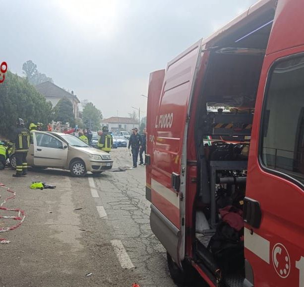 Grave incidente stradale in frazione Cornapo': coinvolti anche due bambini