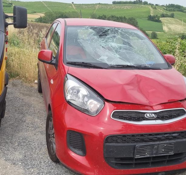 Calliano, incidente mortale sulla provinciale in direzione Moncalvo: niente da fare per una donna di 45 anni