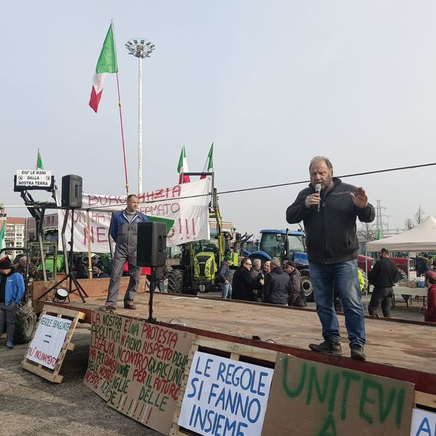 Un altro presidio degli agricoltori ad Asti, proseguirà fino al 20 febbraio