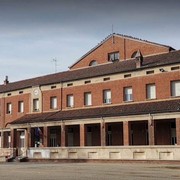In Consiglio comunale ritirata la pratica sul dimensionamento scolastico. Opposizioni all'attacco