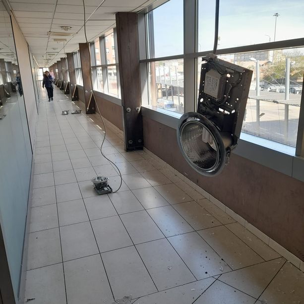 Tornano i vandali al Movicentro di Asti. L'assessore Giacomini: &quot;Si deve prendere una decisione&quot;