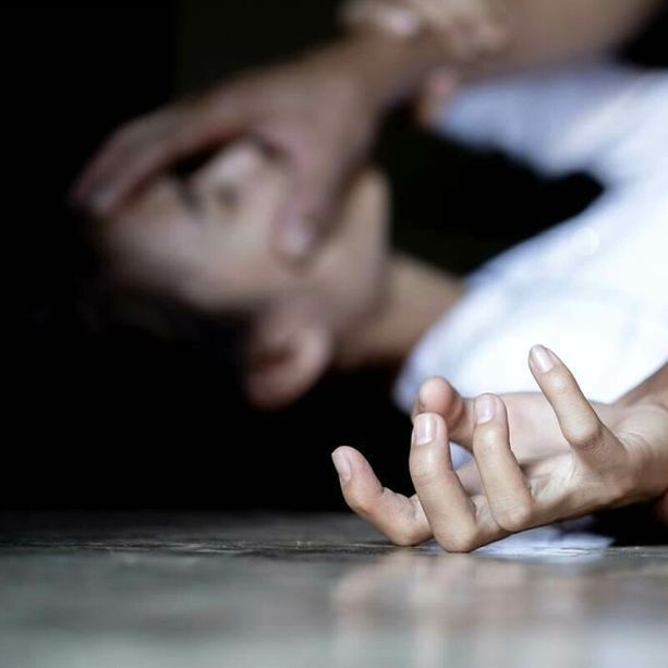 Violenta una donna provocandole gravi lacerazioni: condannato a 3 anni e 8 mesi
