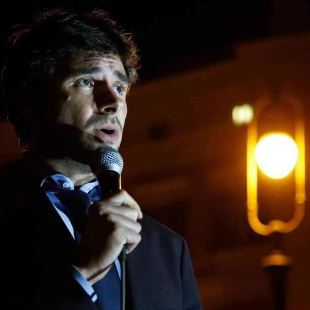 Elezioni regionali, intervista ad Alessandro Di Battista: “Renzi fa perdere voti, il bipolarismo non è la soluzione”