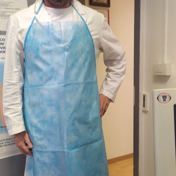 Coronavirus, medici di base di Genova: &quot;Noi con camici come grembiuli da macellai&quot;