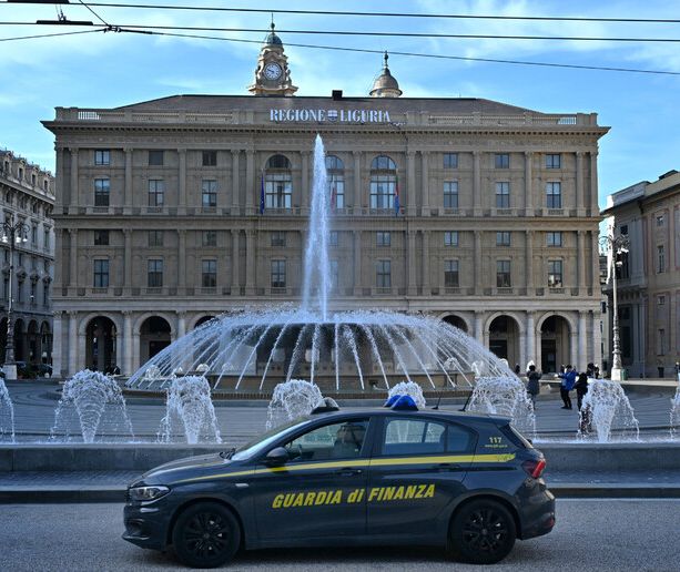 Corruzione in Liguria, la Guardia di Finanza ascolta altri quindici testimoni