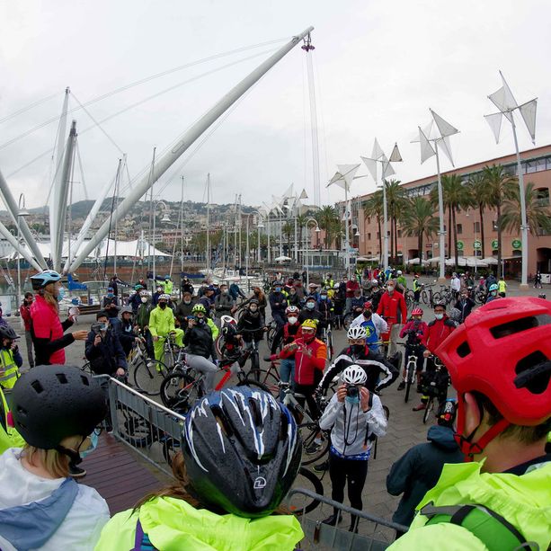 Dal centro di Genova a Boccadasse in bicicletta