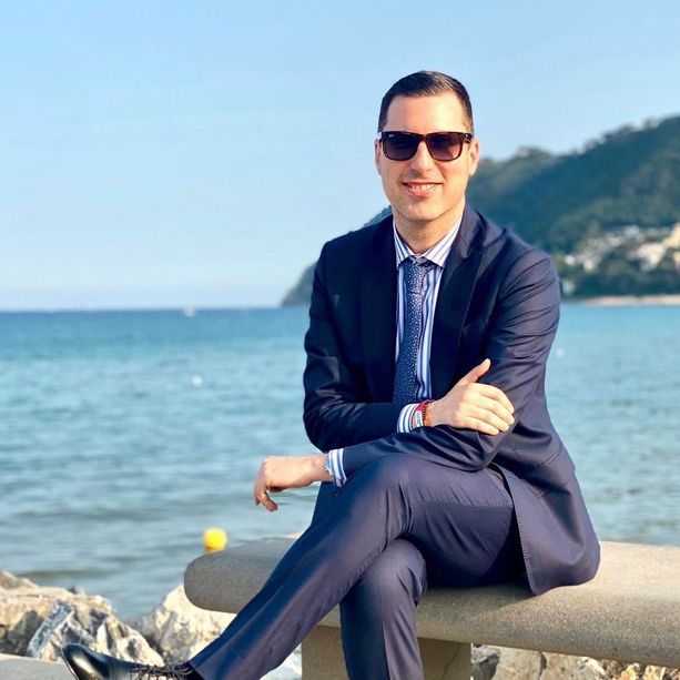 ‘Ambasciatore’ a casa di Toti e commissario contro  il dissesto, occhi puntati su Giampedrone: “Io suo erede? Non scherziamo”
