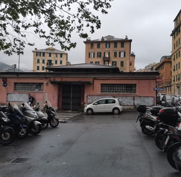 Mercato piazzale Parenzo: nessuna perdita di posti auto nel progetto di restyling, ma sempre carente la condivisione col territorio
