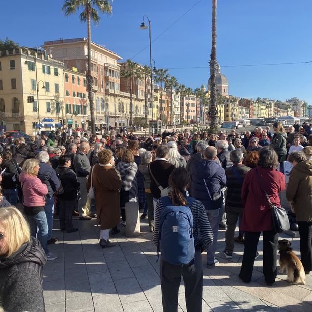 Pegli e Pra’ in piazza: no ai cassoni della diga senza se e senza ma