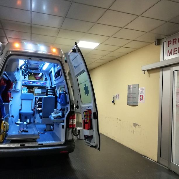 E' morto il ragazzo coinvolto nell'incidente di via Toti, la vittima è il diciottenne Marco Santeusanio