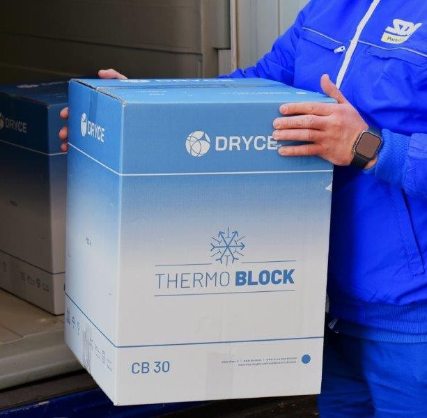 Vaccini Moderna: venerdì 7 maggio Poste Italiane consegna 4.100 dosi a Genova
