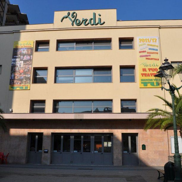 Sestri Ponente, il Comune al lavoro per riavere le chiavi del Teatro Verdi. E già viene pubblicato il bando per il nuovo affidamento
