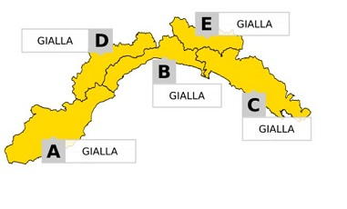 Maltempo, prolungata l'allerta gialla per temporali su Genova e provincia